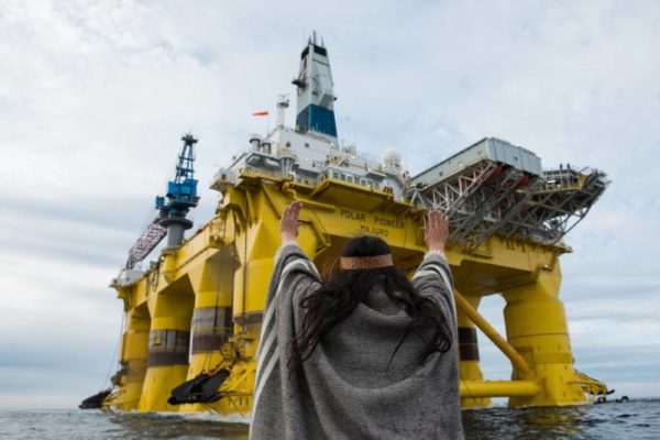 SHELL NO. Samalla, kun huoli esimerkiksi valtiollisen Arctia Shippingin touhuista pohjoisilla merialueilla kasvaa, perusporvarihallitus päätti leikata Finnwatchin rahoitusta. Finnwatch on ainoa suomalaisten yritysten toimia kansainvälisesti seuraava tutkimusorganisaatio.