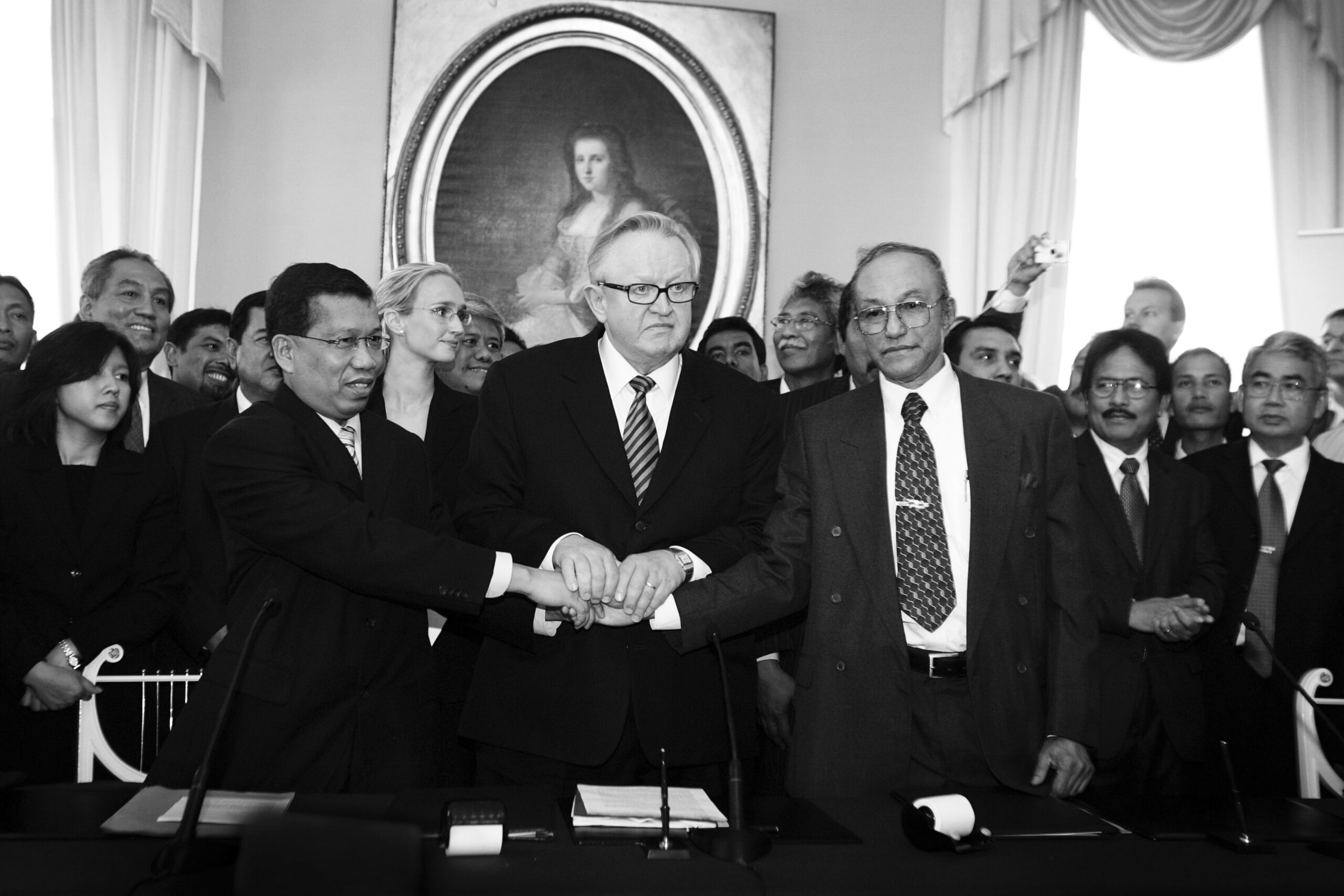 Vuonna 2005 Vantaalla allekirjoitettiin rauhansopimus Indonerian hallituksen ja Free Aceh -separatistiliikkeen välillä. 