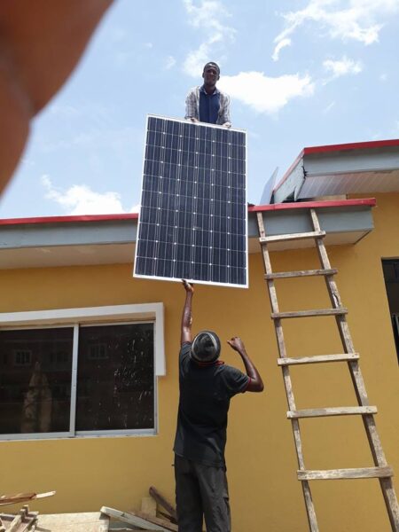 Aurinkoenergia kiinnostaa yrityksiä Nigeriassa