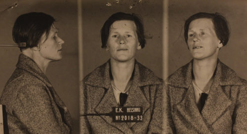 Etsivä Keskuspoliisin pidätyskuva Martta Koskisesta elokuussa 1933.
