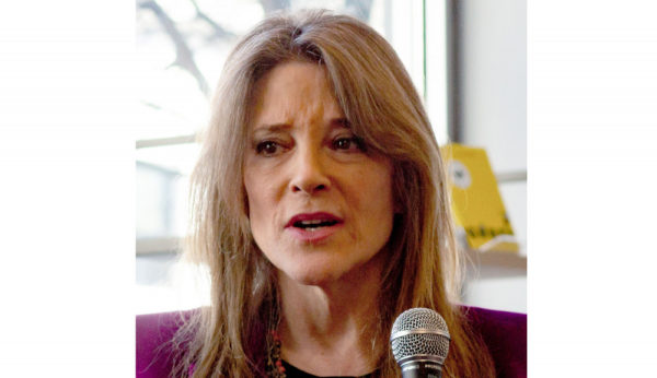 17_Marianne-Williamson2