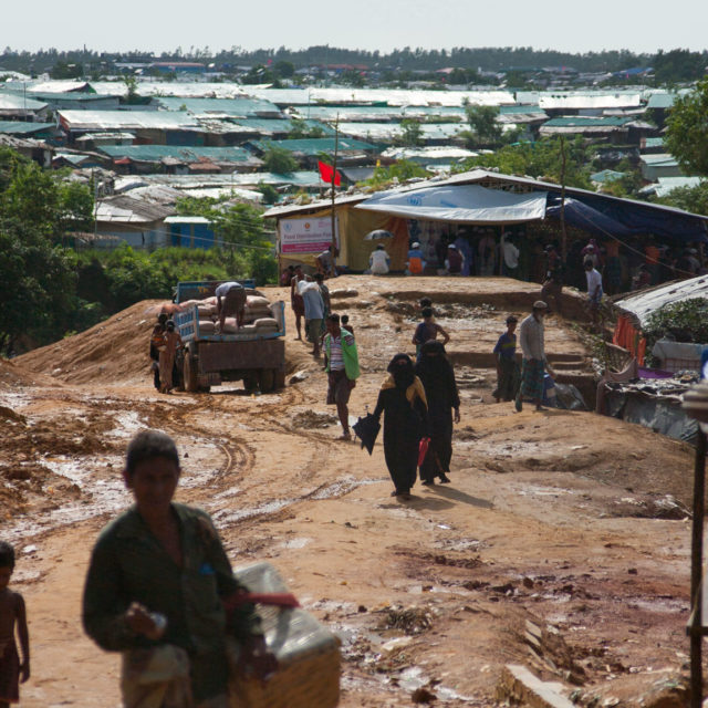 Rohingyat nousevat vaatimaan oikeuksiaan