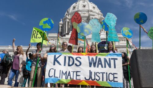 Kids_Want_Climate_Justice_(34168280266)