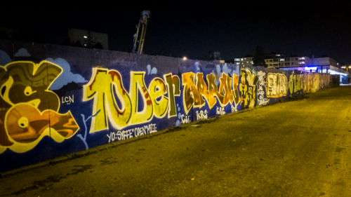 “Tää on sellainen paikka, ettei täällä ole kameroita” – Graffitimaalarit syyttävät vartiointifirmaa ylilyönneistä