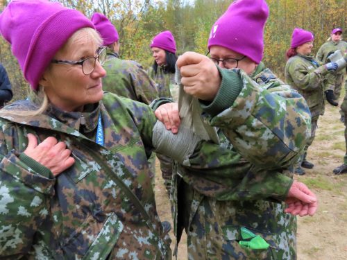 Naisten valmiusliitto haluaa Suomeen kriisivalmiustaitoisten vapaaehtoisten rekisterin