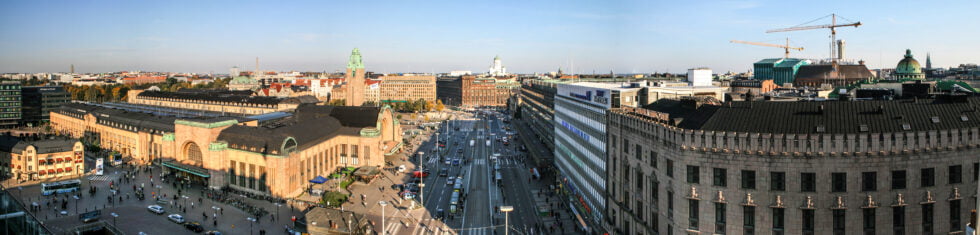 Panorama_of_the_Helsinki_Railway_Square_and_surrounding_areas
