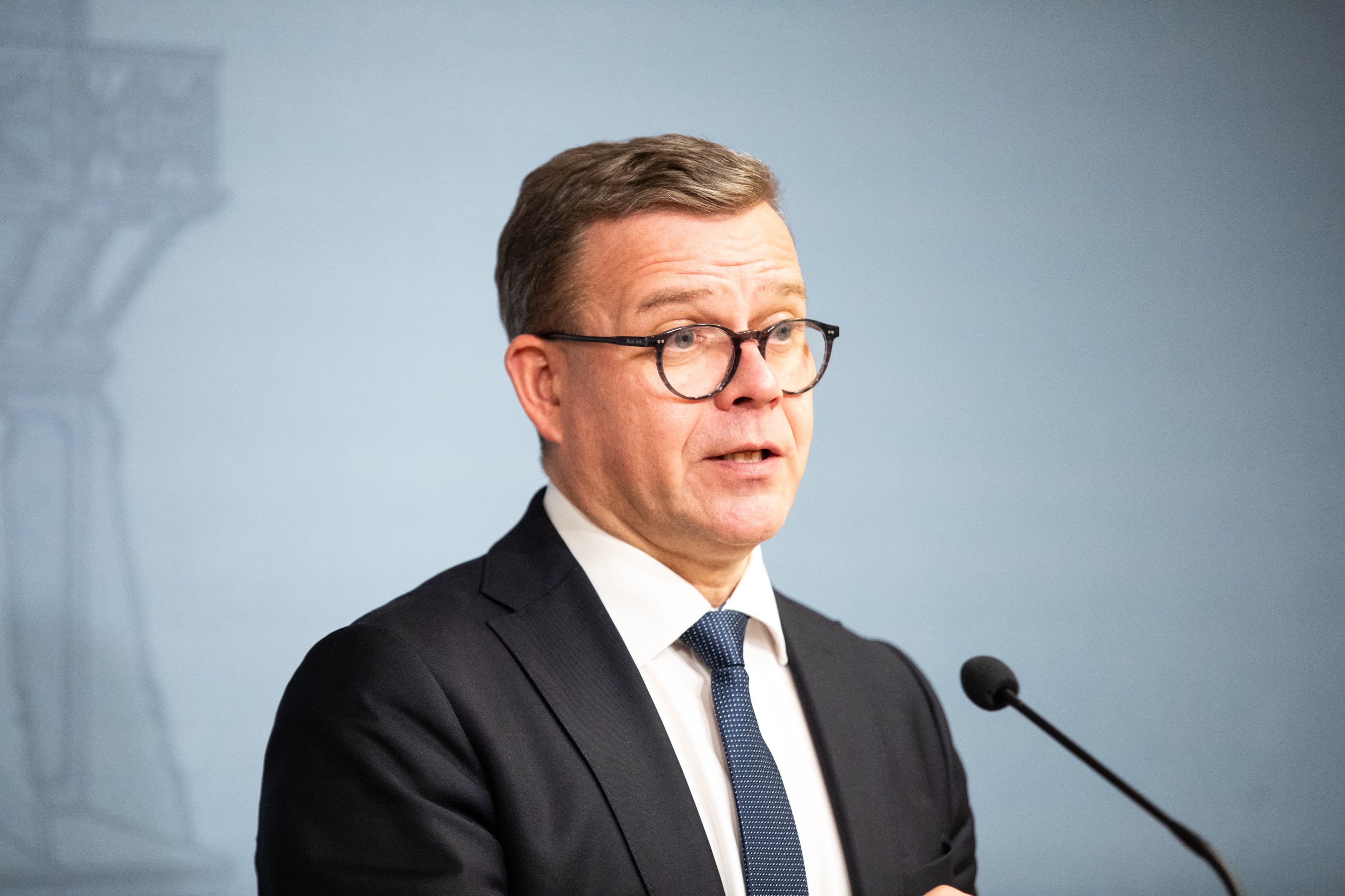 Julkinen talous olisi paremmassa kunnossa, jos hallitus ei leikkaisi näin rajusti, tuore selvitys sanoo