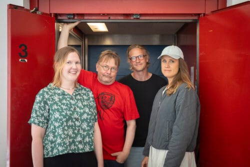20250815 teatterinpolitiikkaa1_sRGB