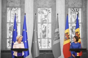 Moldovassa hyllytettiin korruptiota käsittelevä näytelmä EU-jäsenyysneuvottelujen alla 2023-05-31-visit-of-ursula-von-der-leyen-president-of-the-european-commission-to-moldova-p061234-52085-2