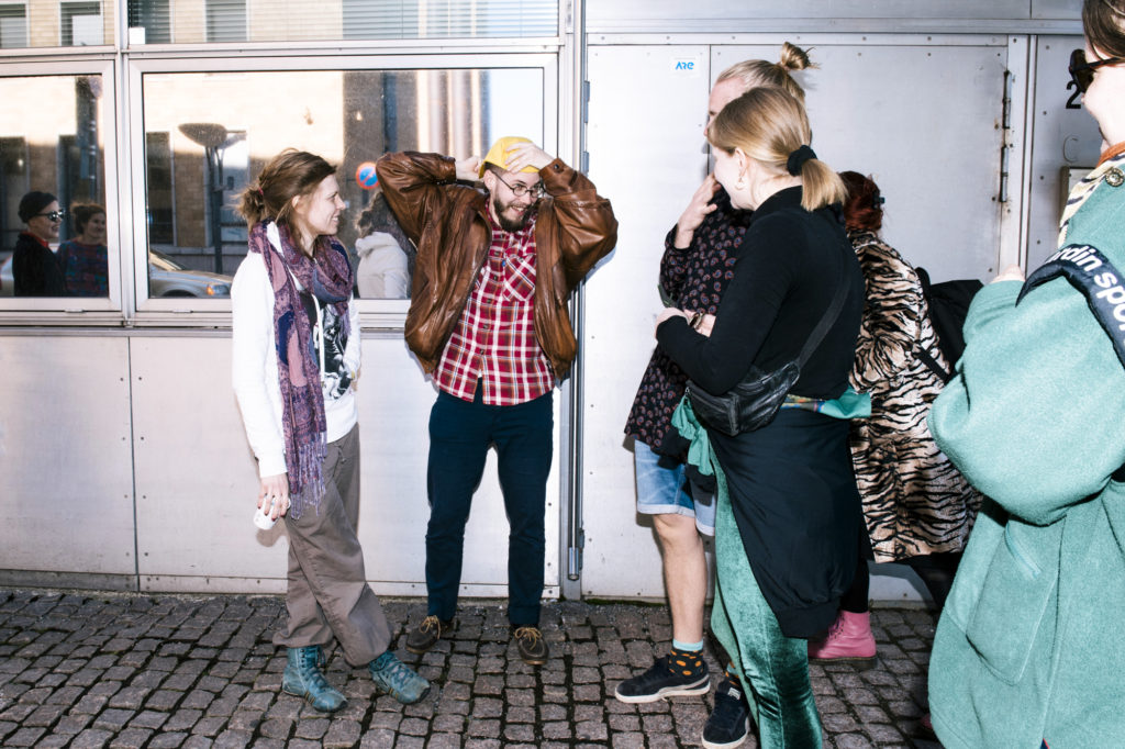 Valmistautumista TOIMI-päivän pilottityöpajaan. KUVA: Antti Yrjönen