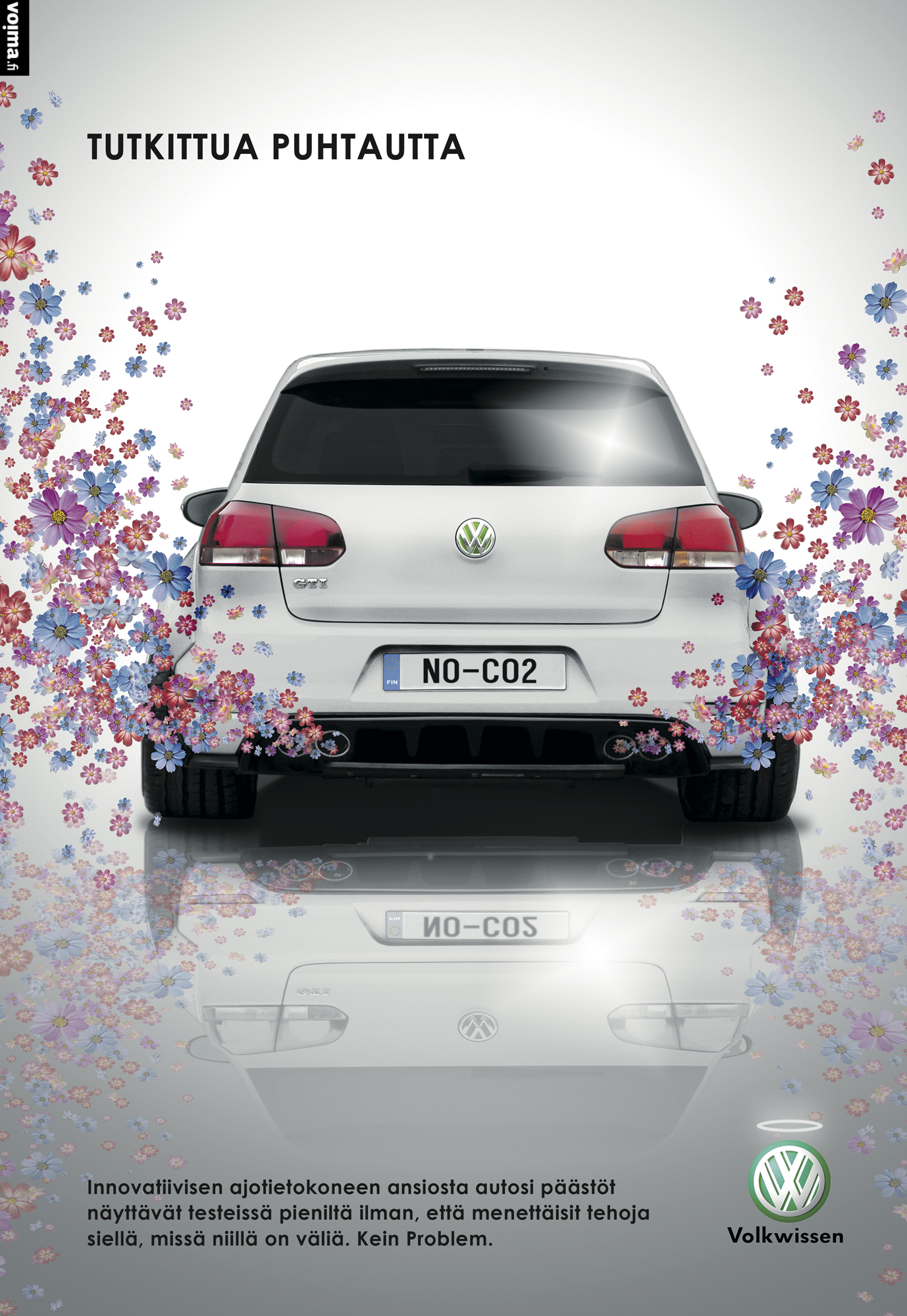 Liian hyvä ollakseen totta? Vuonna 2015 Yhdysvaltain ympäristönsuojeluvirasto EPA paljasti ennennäkemättömän röyhkeän huijauksen. Volkswagenien ajotietokoneet oli ohjelmoitu tunnistamaan päästömittaukset ja pudottamaan testien aikana moottorin tehoja ja sitä myötä myös päästöjä. Testeissä huijaavia autoja ehdittiin myydä 11 miljoonaa kappaletta. Seurasi melkoinen skandaali ja Volkkarin maine ryvettyi. Vai ryvettyikö? Volkswagenin brändi on rakentunut vuosikymmenten mittaan ja se on eittämättä yksi maailman arvostetuimmista ja luotetuimmista automerkeistä. Vuonna 2017 VW juhli nousuaan maailman suurimmaksi autovalmistajaksi – pikainen skandaali ei paljoa paina, kun kuluttajat valitsevat autoa itselleen. Skandaalin vähäiseen merkitykseen voi vaikuttaa myös se, että kyllähän me kuluttajat tiedämme, että autot saastuttavat eikä meille paljastunut skandaalin myötä oikeastaan mitään uutta tai yllättävää. Kykymme selittää ikävätkin asiat pois on niin hyvä, että moiset yksityiskohdat unohtuvat alta aikayksikön. Elämisvalheessa kelpaa elellä.