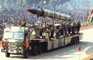 agni-ii-missile-republic-day-parade-2004
