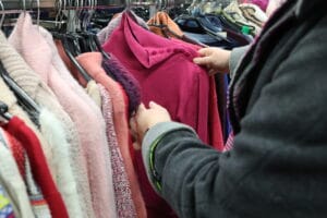 Second hand -kauppa on vaatejäteille synninpäästö, joka ei muuta nykyistä kulutuskulttuuria ha5a0308-kopio