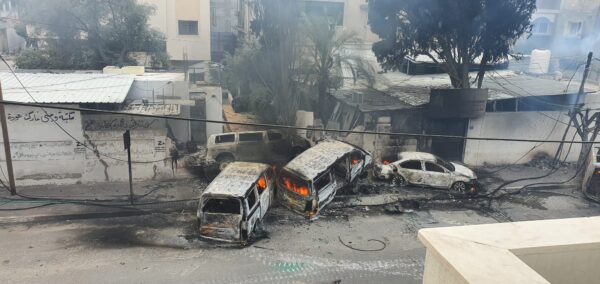Asekaupat Israelin kanssa tukevat palestiinalaisten kansanmurhaa MSF convoy attacked in Gaza