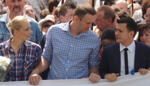 Aleksei Navalnyi vaivaa Putinia haudan takaa navalny1