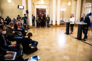 presidentti-sauli-niinisto-ja-paaministeri-sanna-marinin-tiedotustilaisuus-1552022-52073724397