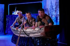 Saimaan Teatterin kesänäytelmässä puskafarssi kohtaa Coppolan Ilmestyskirjan pressikuva-ada-halonenkaariainenrasanengrotenfelt