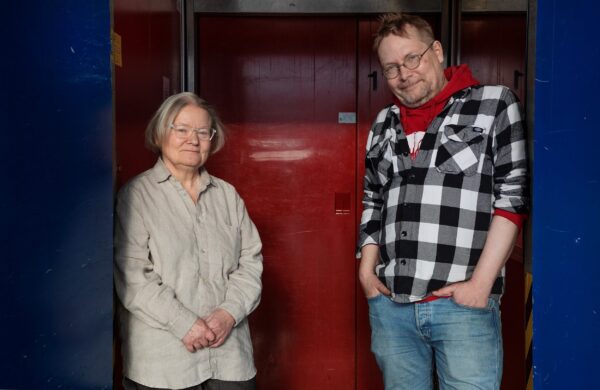 Teatterin politiikkaa – Pääosassa ohjaaja Raila Leppäkoski tp120224