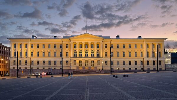 university-of-helsinki-main-building-52890135967