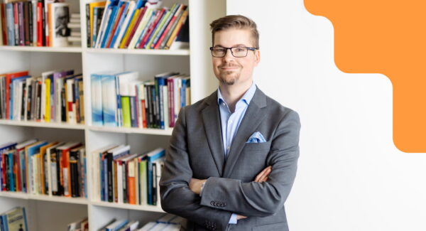 Koulutuksesta ei leikata – ja taas leikataan pam-mikko-laakkonen